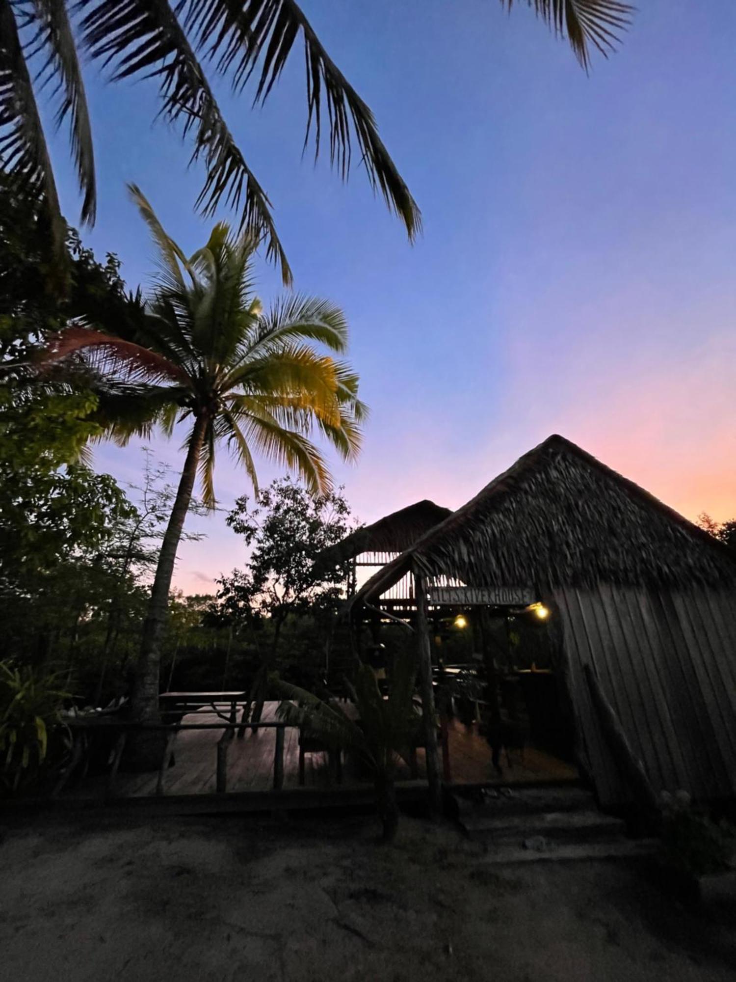 Lily'S Riverhouse Prek Svay Village Exterior photo